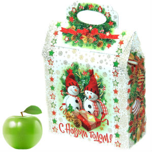 Детский новогодний подарок в картонной упаковке весом 750 грамм по цене 684 руб